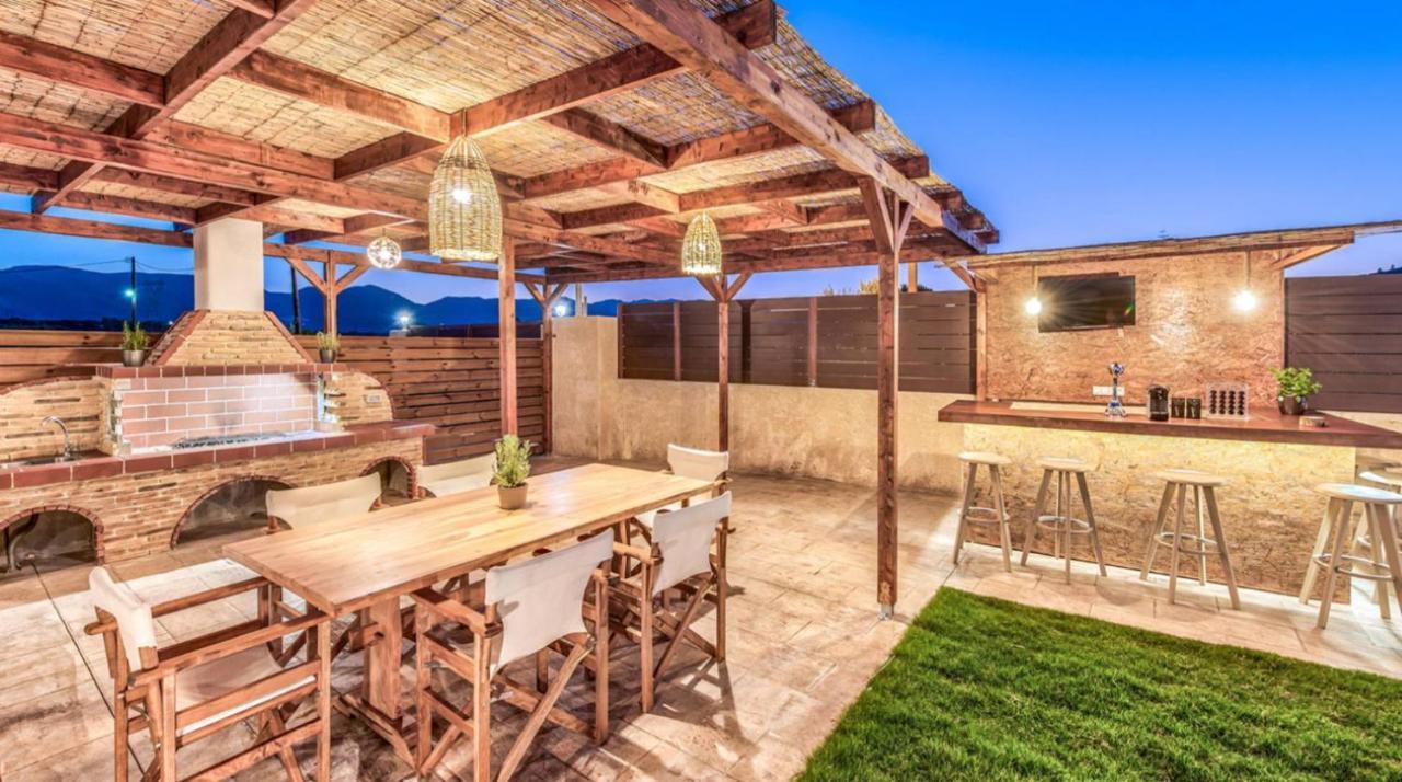 Zante Poolside Paradise - La Vite Stone Villa Kalipádhon エクステリア 写真