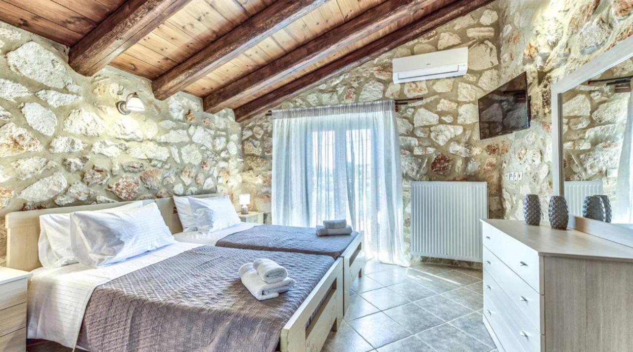 Zante Poolside Paradise - La Vite Stone Villa Kalipádhon エクステリア 写真