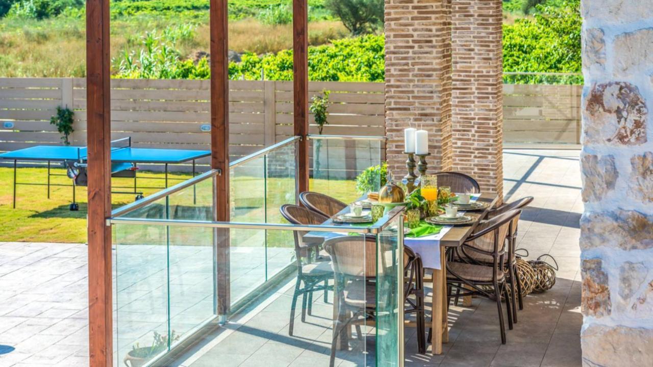 Zante Poolside Paradise - La Vite Stone Villa Kalipádhon エクステリア 写真
