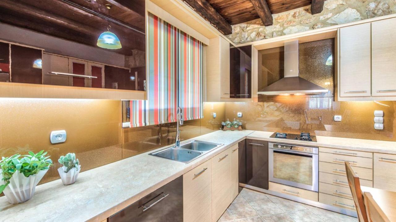 Zante Poolside Paradise - La Vite Stone Villa Kalipádhon エクステリア 写真