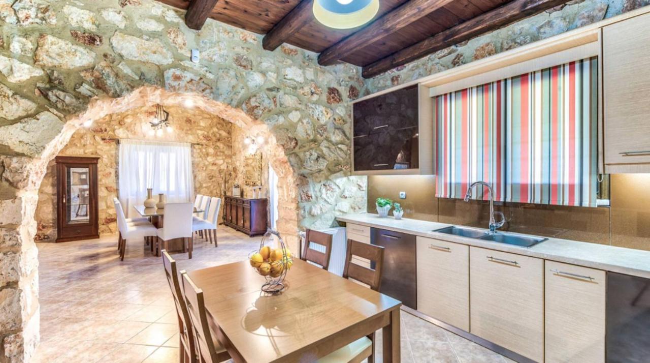 Zante Poolside Paradise - La Vite Stone Villa Kalipádhon エクステリア 写真